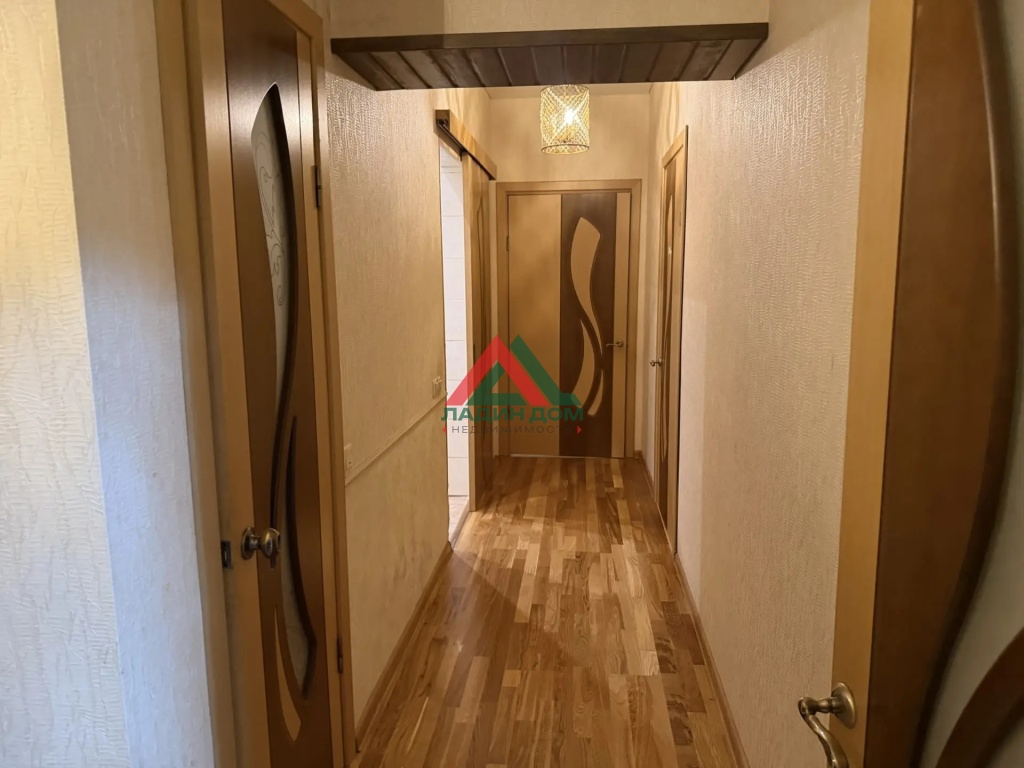 3-к квартира, 75.9 м², 1/5 эт.