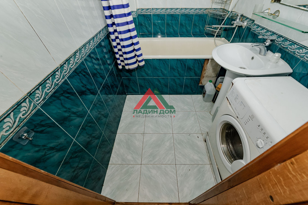 4-к квартира, 111.9 м², 4/10 эт.