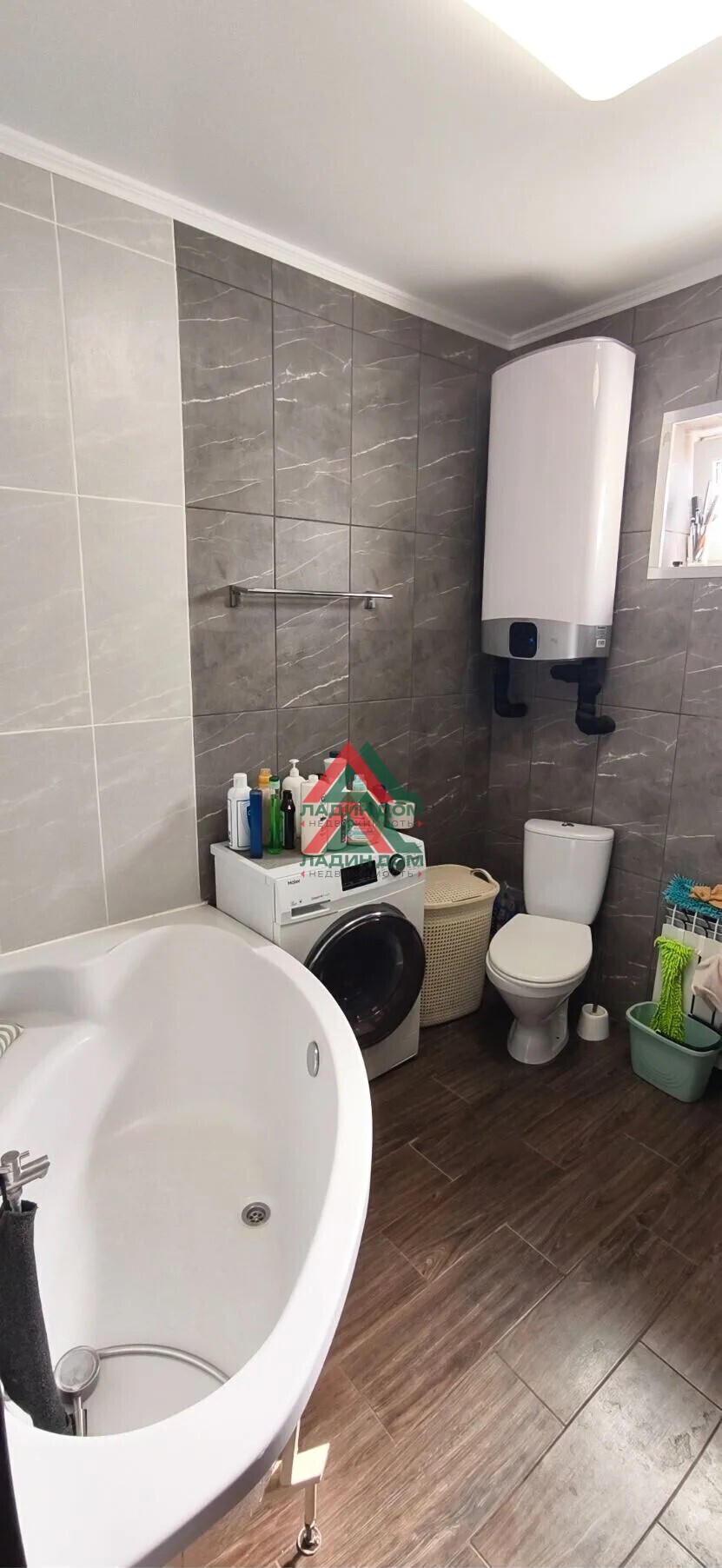 Дом, 92.5 м² на участке 3 сот.