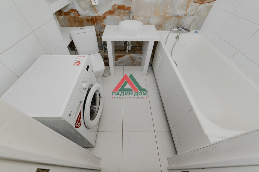 1-к квартира, 37 м², 6/17 эт.