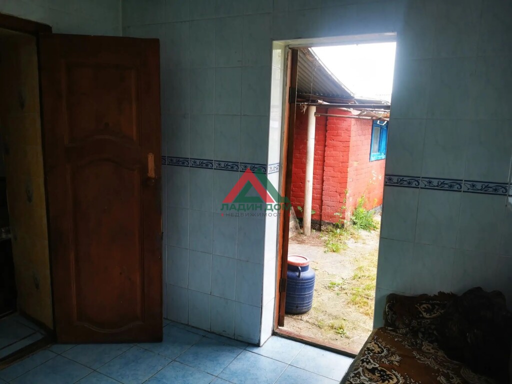 Дом, 37.6 м² на участке 7.2 сот.