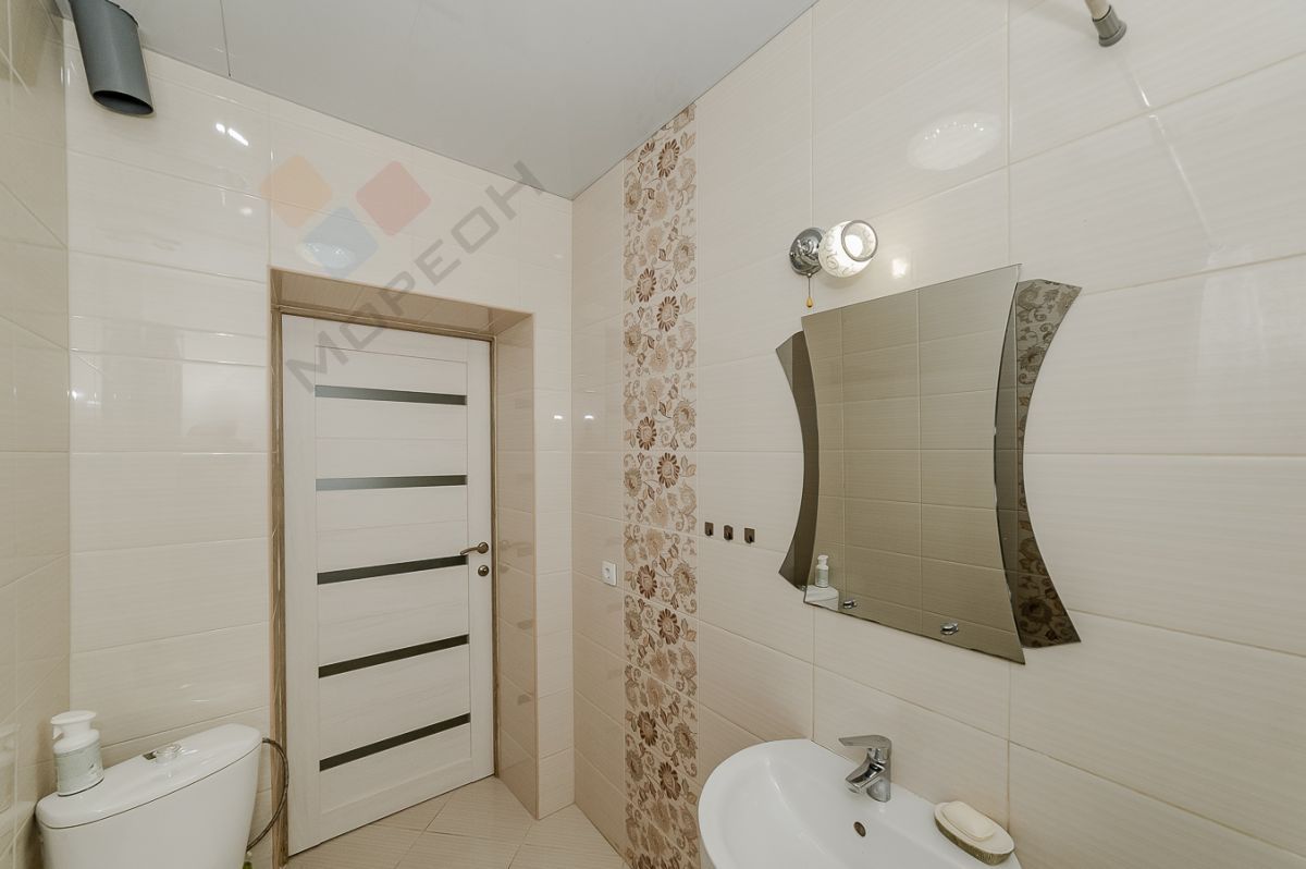 Дом, 140 м² на участке 4 сот.
