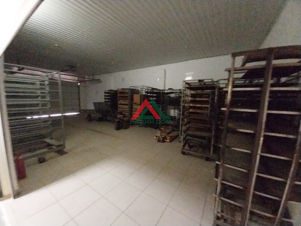 Cвободного назначения 464 м²