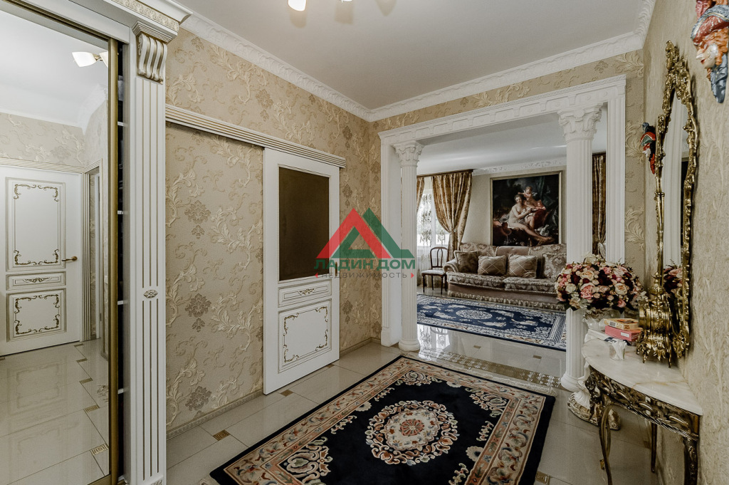 Дача, 163.7 м² на участке 4 сот.