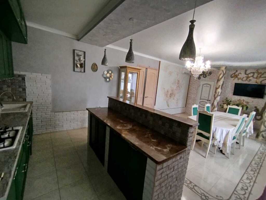 Дом, 146.4 м² на участке 16.2 сот.