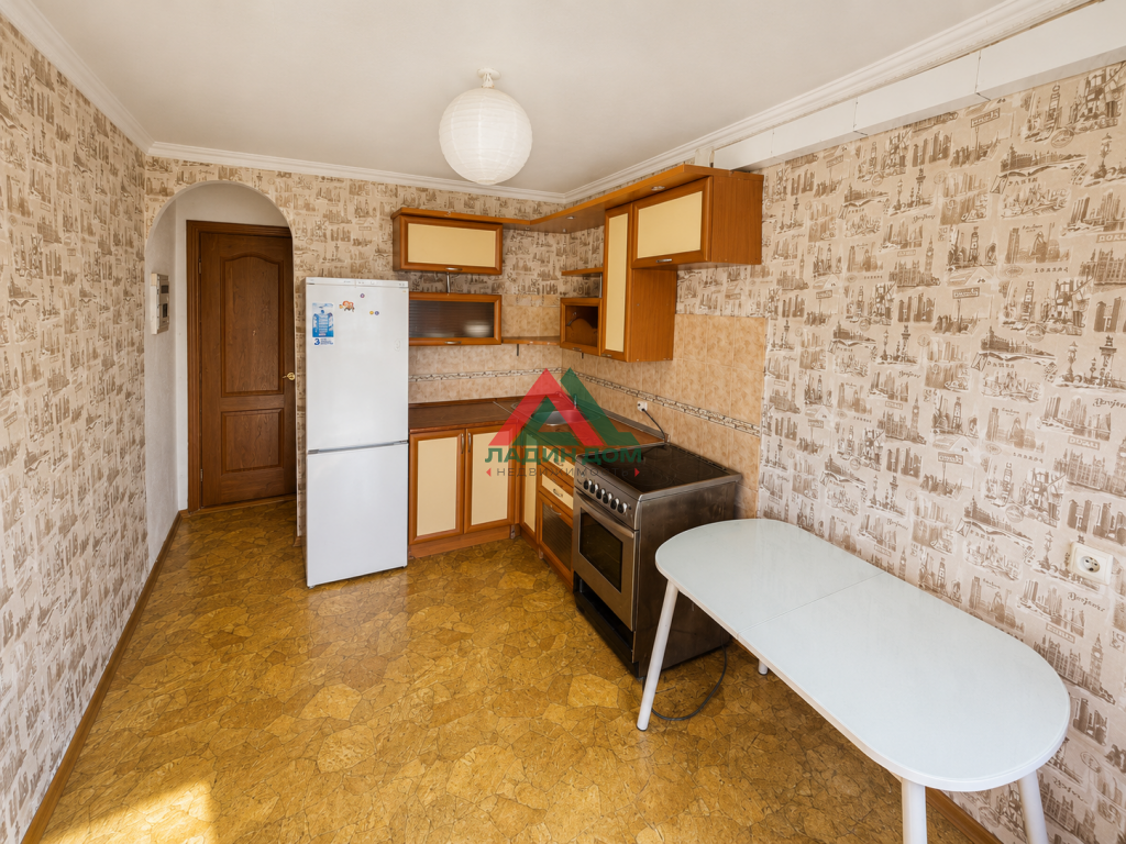 1-к квартира, 39.5 м², 1/5 эт.