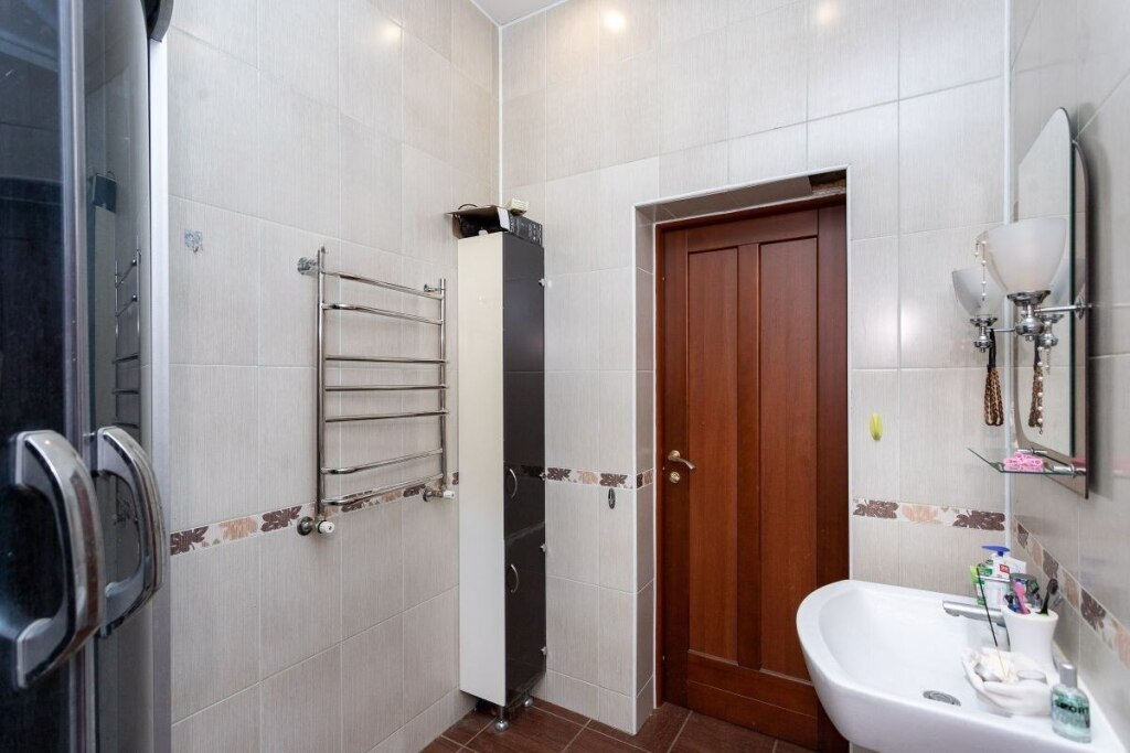 1-к квартира, 51.1 м², 1/4 эт.