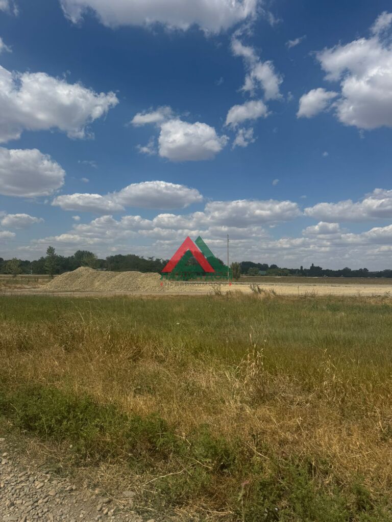 Участок 10.8 сот.