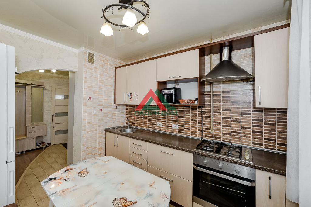 2-к квартира, 51.6 м², 1/3 эт.