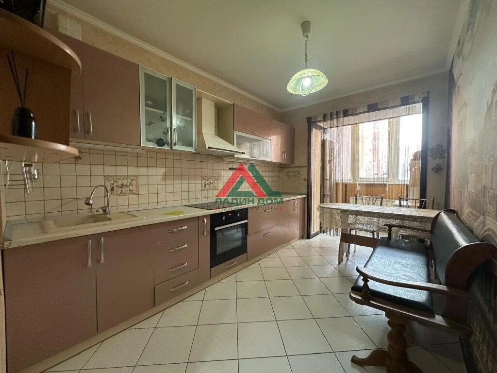 2-к квартира, 48.7 м², 1/6 эт.