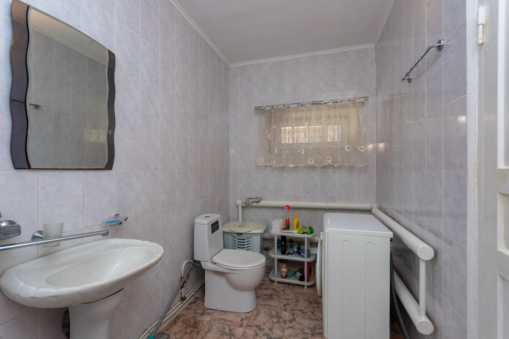 Дом, 115.3 м² на участке 6.3 сот.