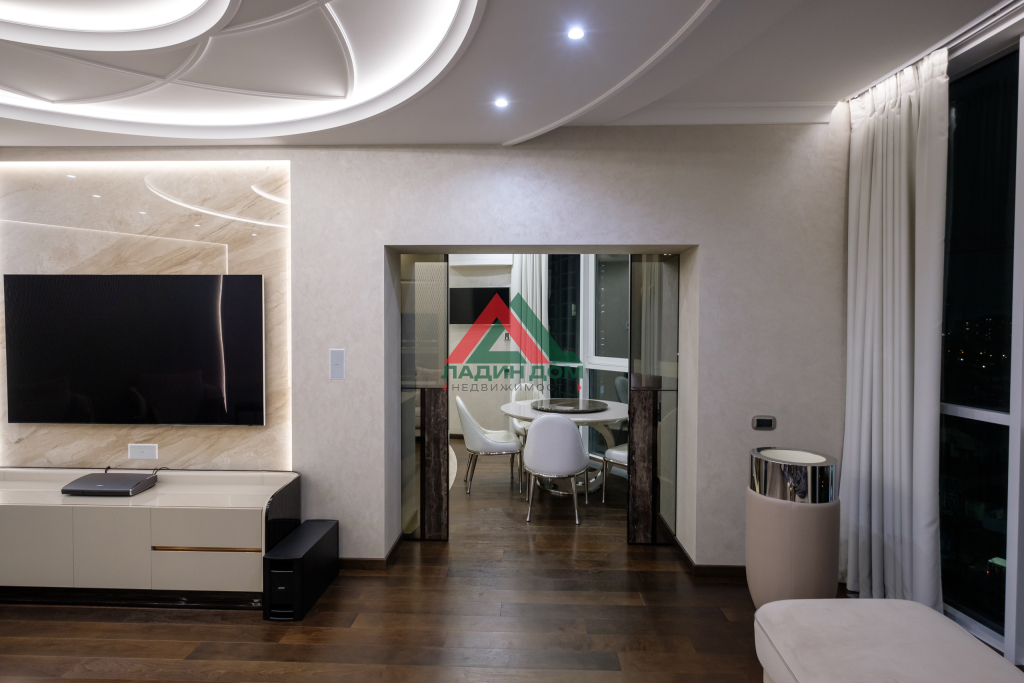 4-к квартира, 153.3 м², 11/16 эт.