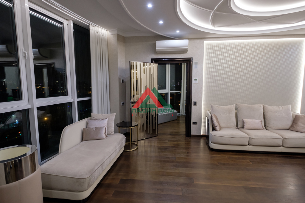 4-к квартира, 153.3 м², 11/16 эт.