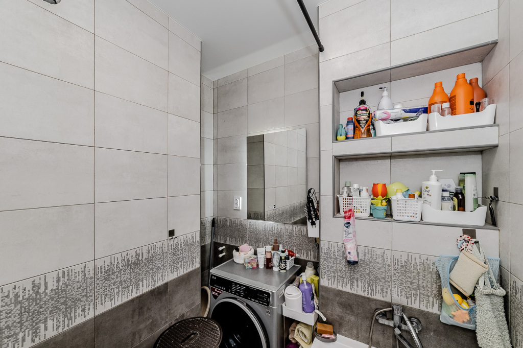 2-к квартира, 49.9 м², 14/16 эт.