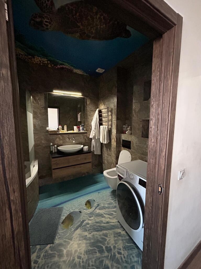 3-к квартира, 81.6 м², 10/10 эт.