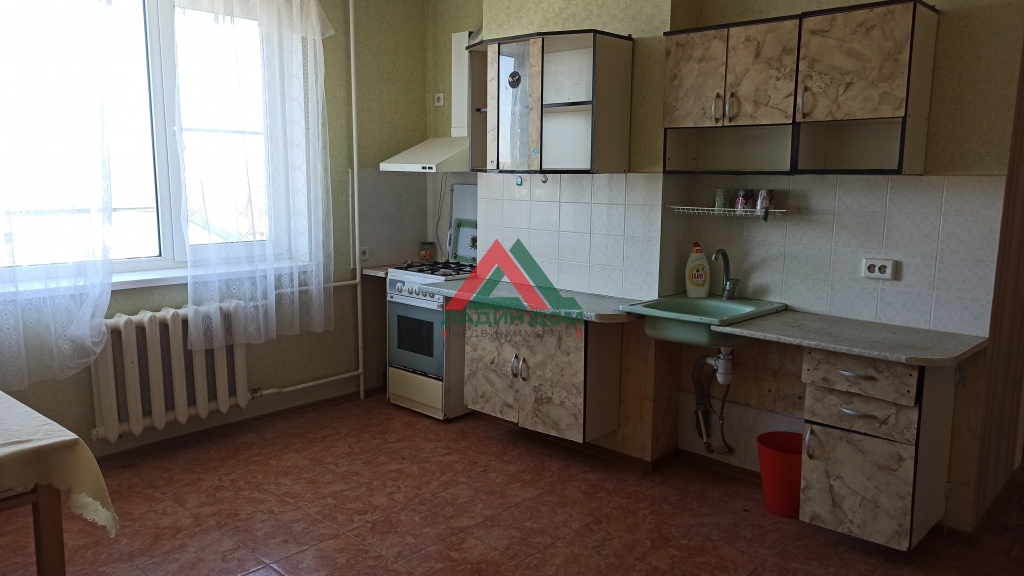 Дача, 327 м² на участке 8.2 сот.