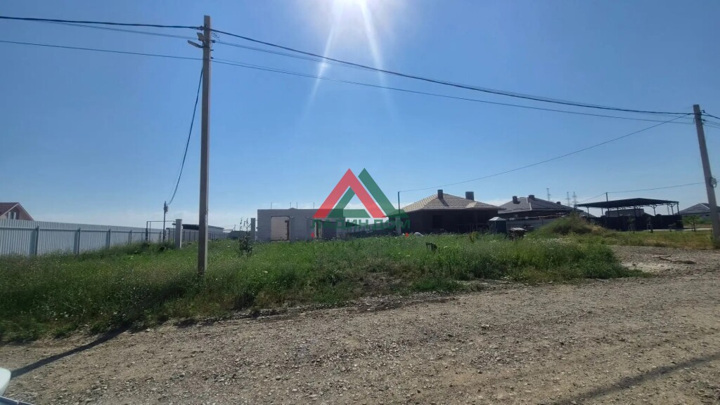 Дом, 153 м² на участке 10.1 сот.