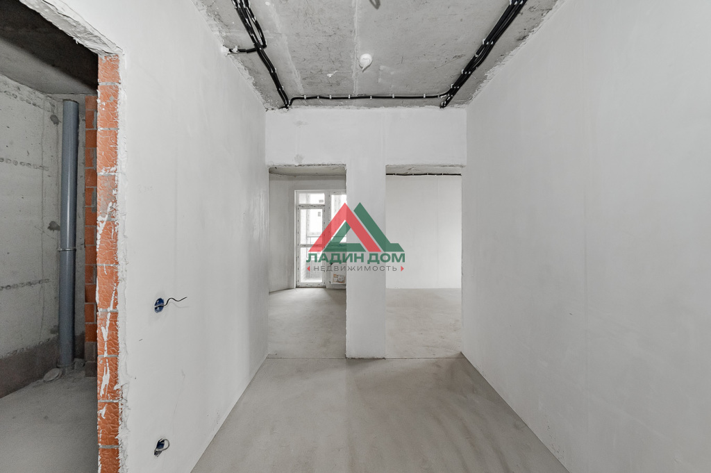 1-к квартира, 43.3 м², 2/12 эт.
