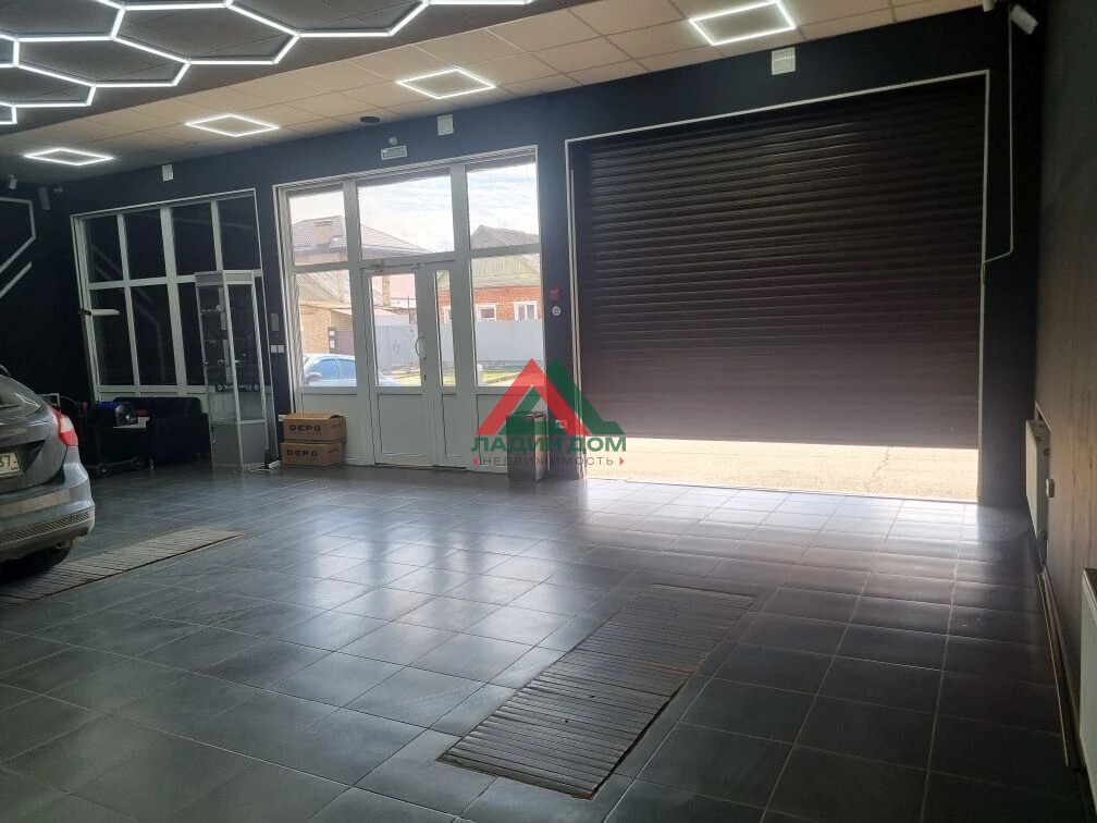 Cвободного назначения 358 м²
