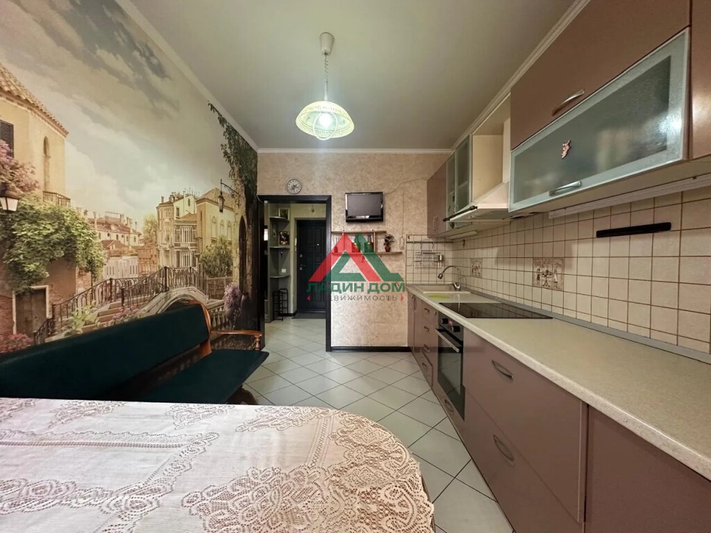2-к квартира, 48.7 м², 1/6 эт.