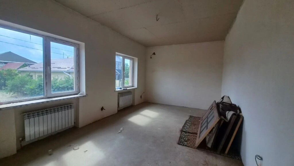 Дом, 191.2 м² на участке 7 сот.