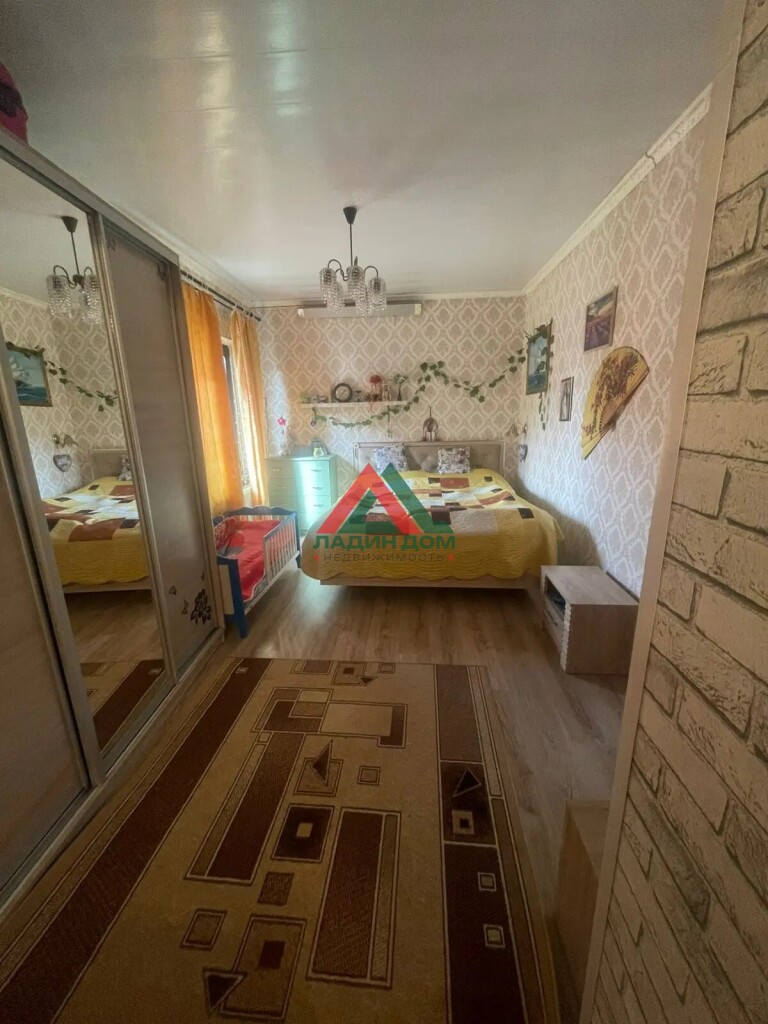 Дом, 68.8 м² на участке 3 сот.