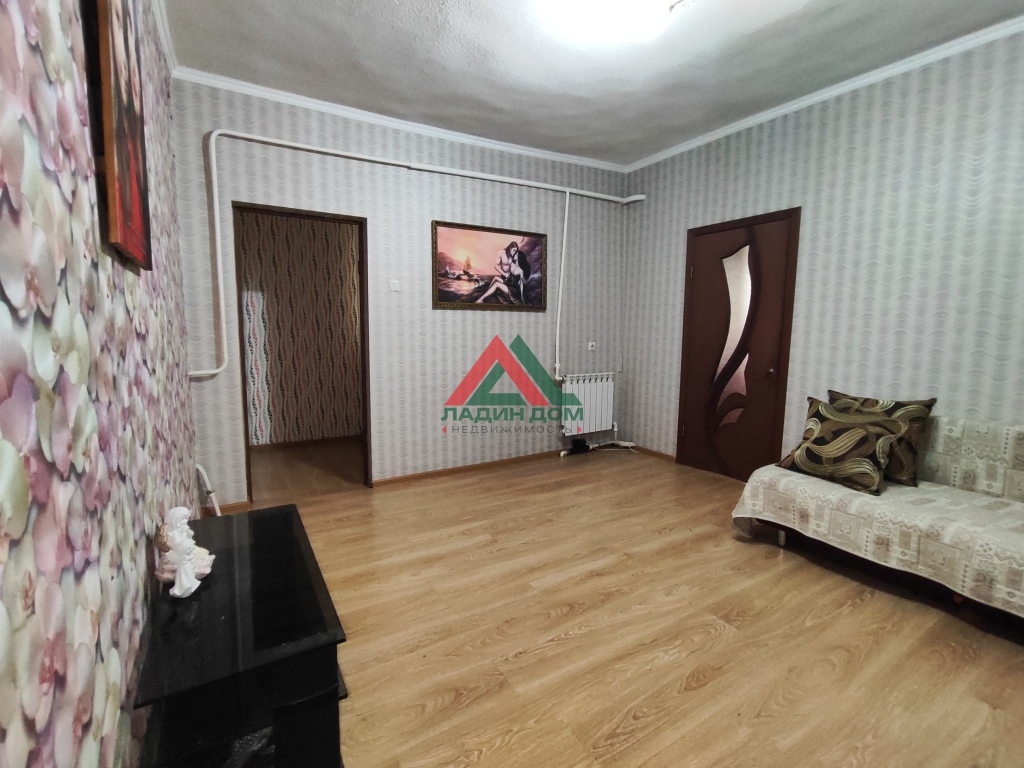 Дом, 57.3 м² на участке 7.8 сот.