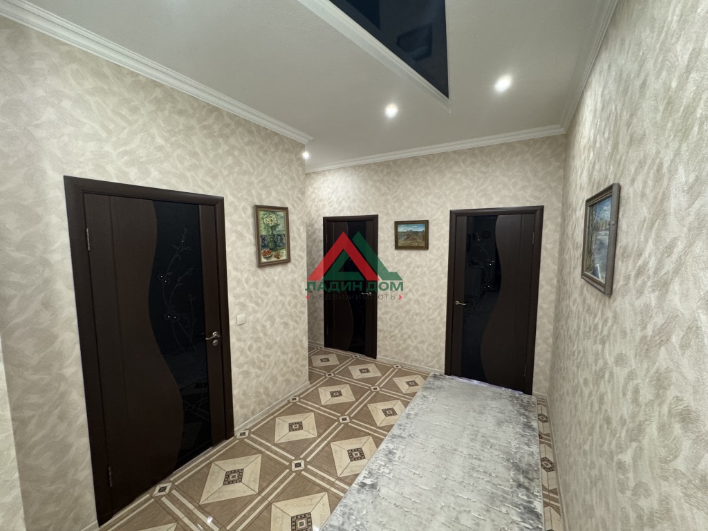 Дом, 133.7 м² на участке 6 сот.