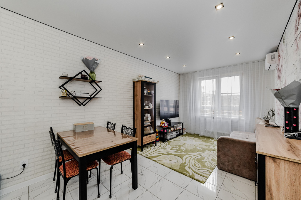 2-к квартира, 49.9 м², 14/16 эт.