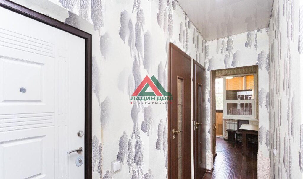 2-к квартира, 55.8 м², 1/7 эт.