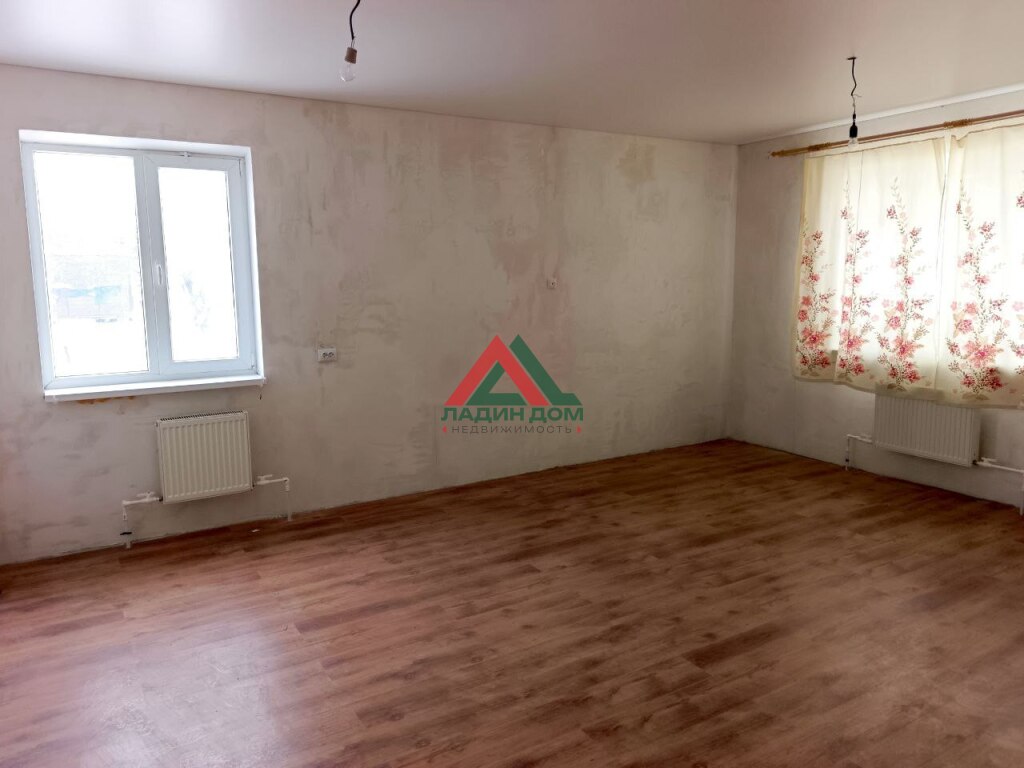 Дом, 67.6 м² на участке 6.6 сот.