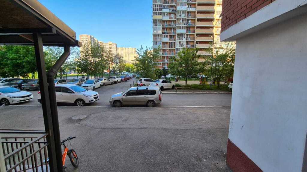 2-к квартира, 52.6 м², 1/19 эт.