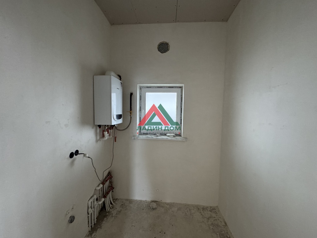 Дом, 100.7 м² на участке 5.2 сот.
