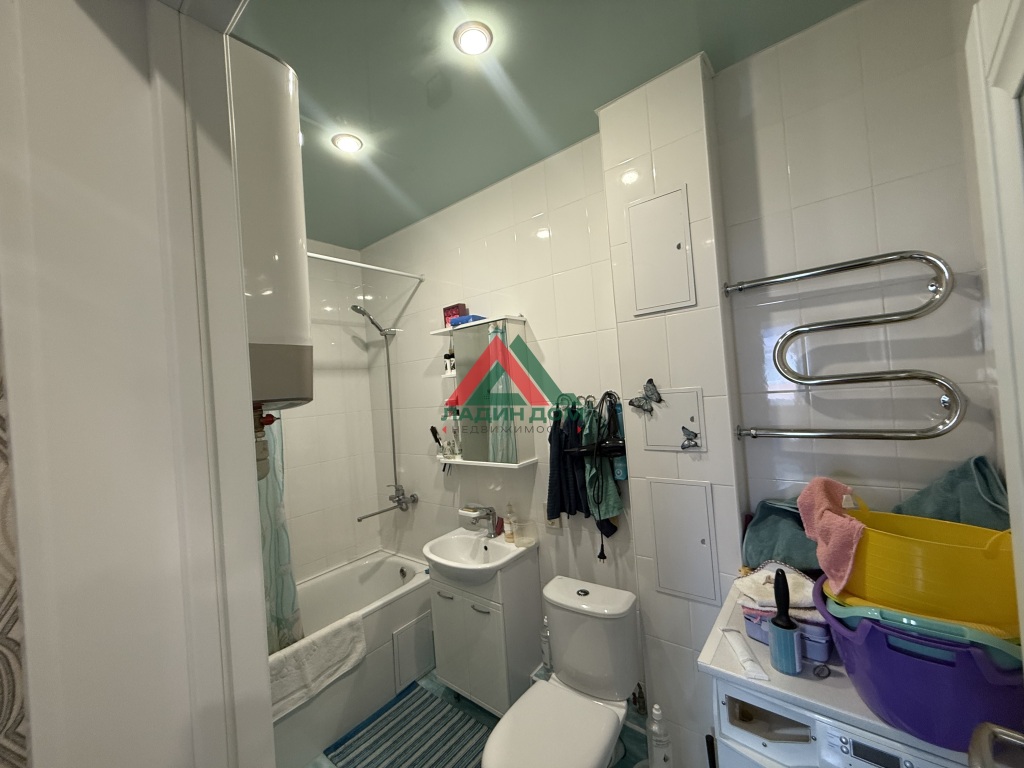 2-к квартира, 43 м², 4/4 эт.