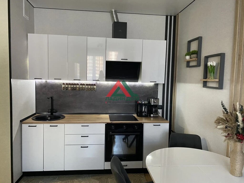 2-к квартира, 50.9 м², 4/16 эт.