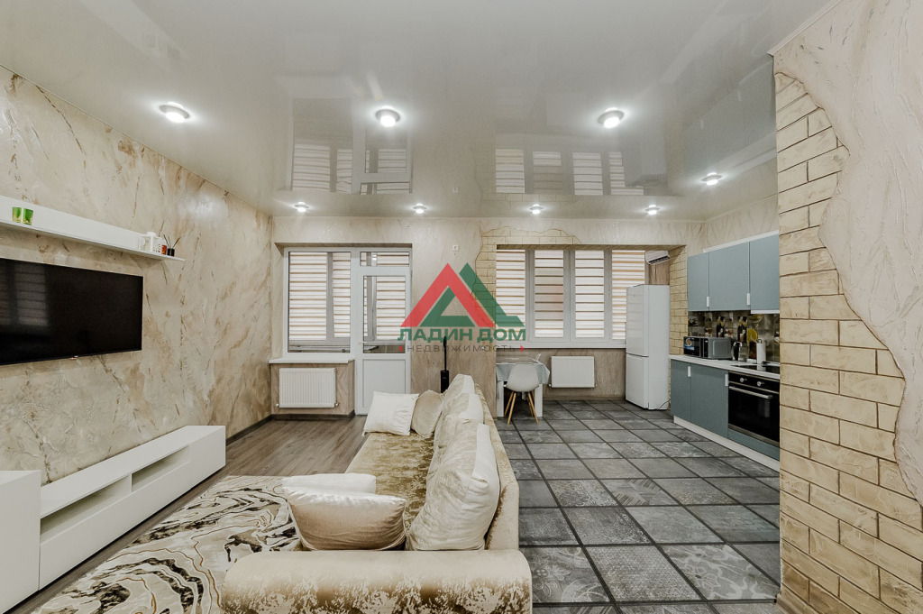 2-к квартира, 52.2 м², 1/6 эт.