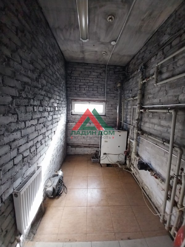 Cвободного назначения 464 м²