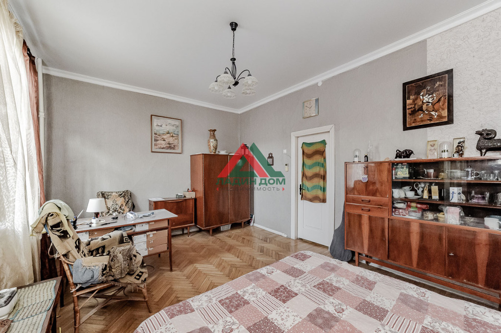 3-к квартира, 155.1 м², 2/2 эт.