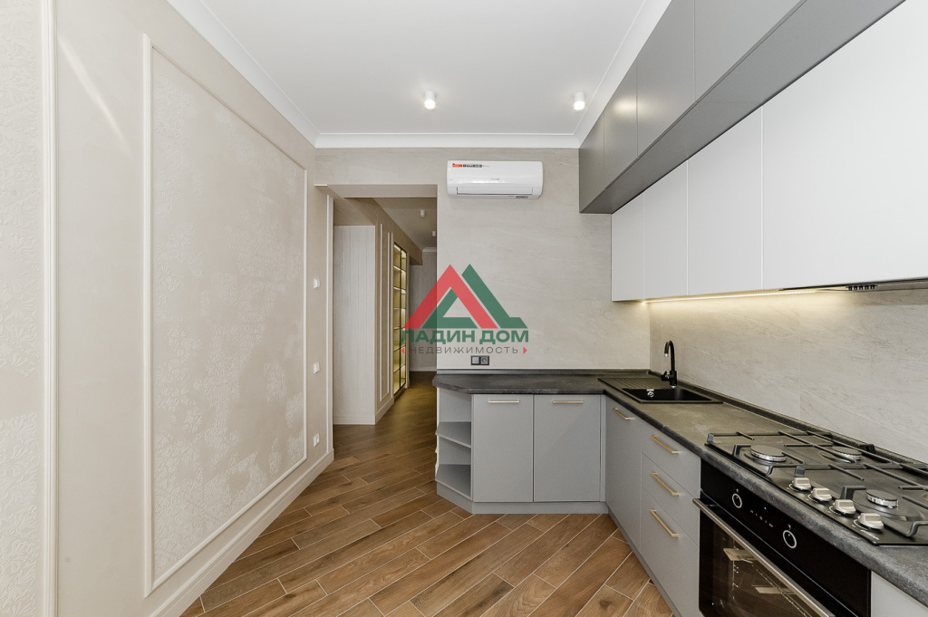 3-к квартира, 73.7 м², 2/5 эт.