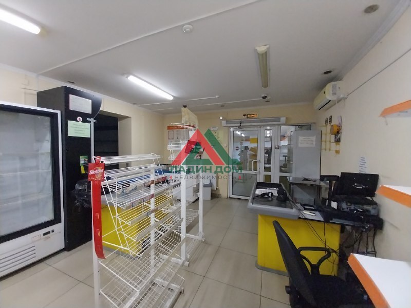 Торговое помещение 211.5 м²