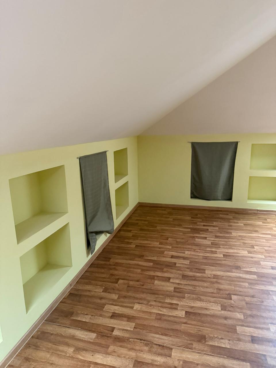 3-к квартира, 57 м², 4/4 эт.