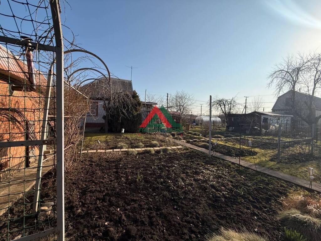 Дом, 73.4 м² на участке 6.1 сот.