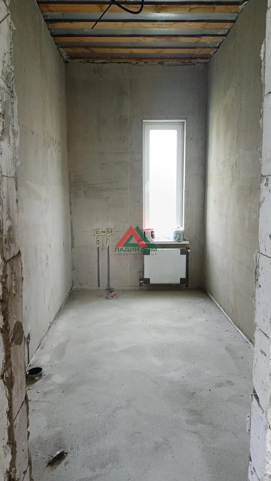 Дом, 217.8 м² на участке 21.8 сот.