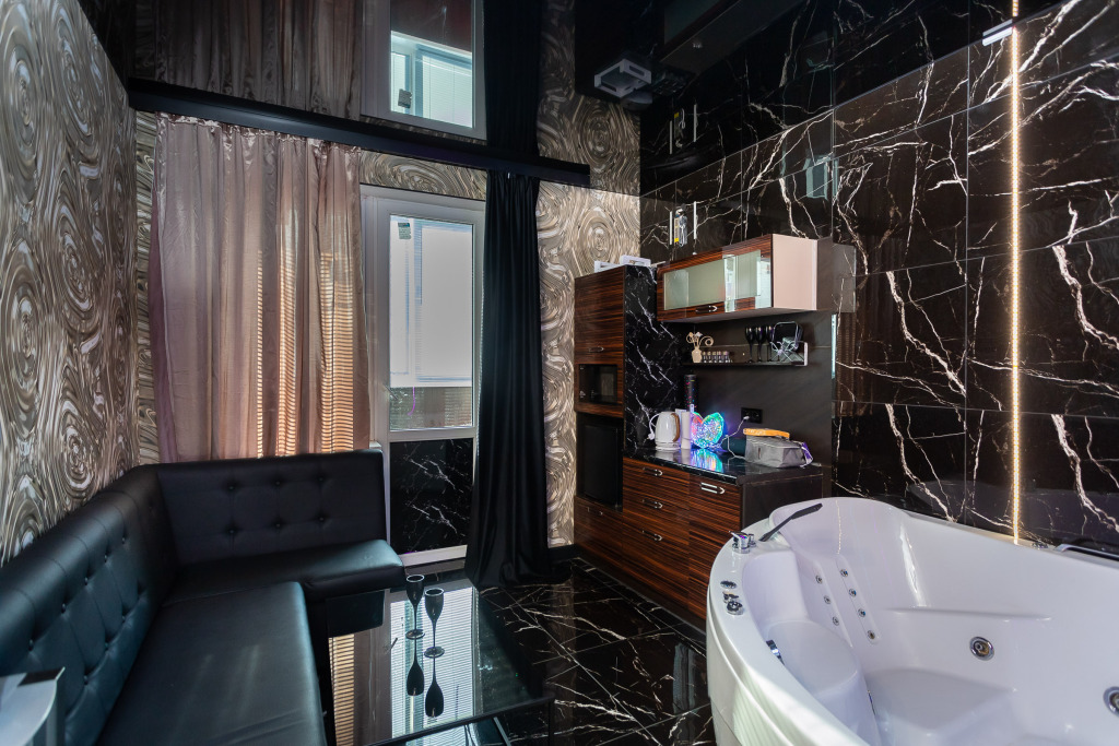 2-к квартира, 53.5 м², 1/8 эт.