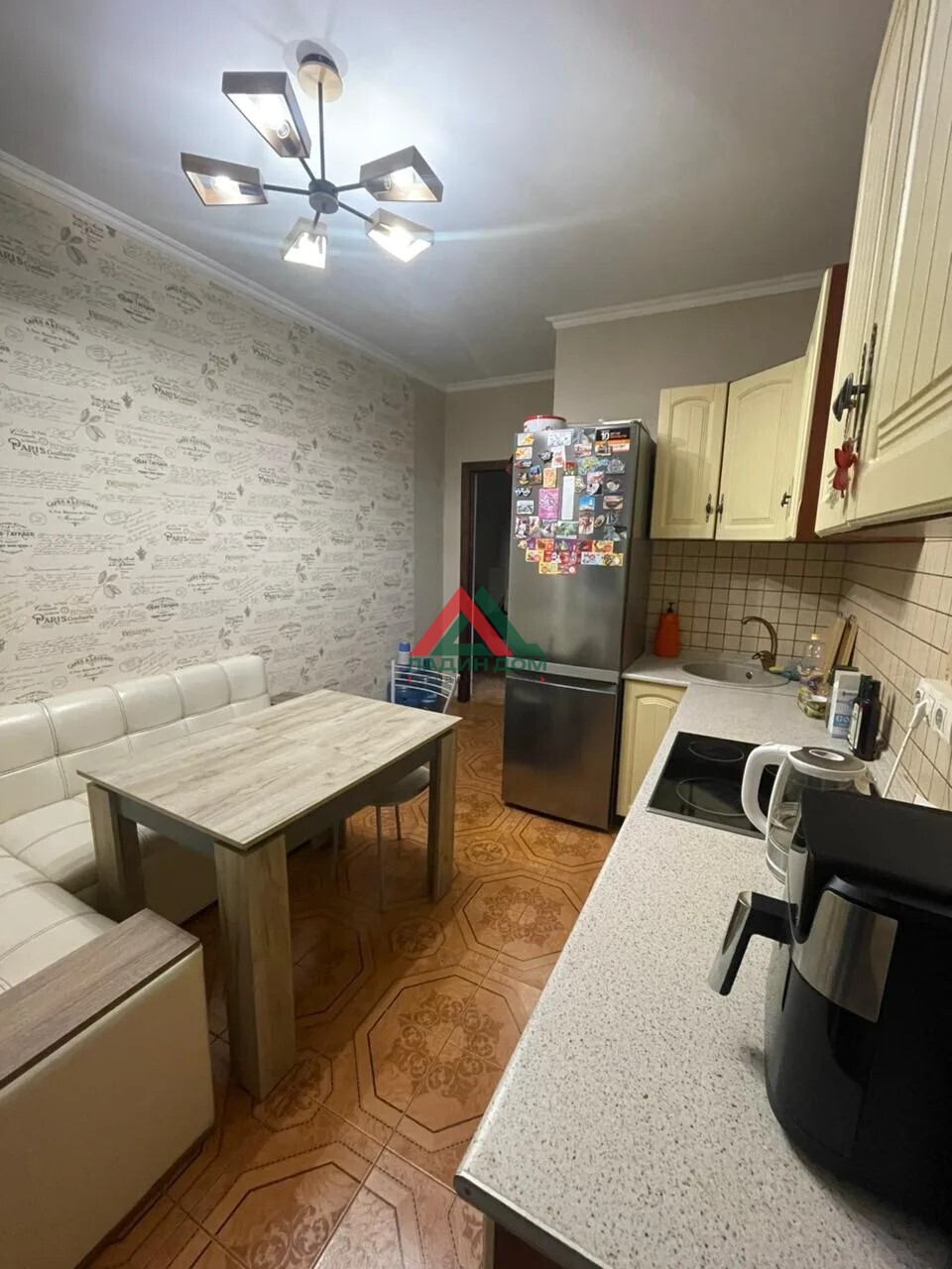 2-к квартира, 54 м², 3/5 эт.