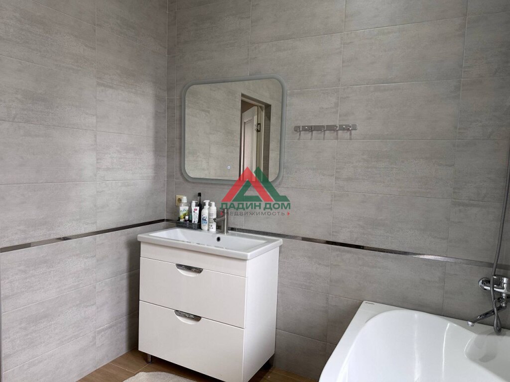 Дом, 100.7 м² на участке 6 сот.
