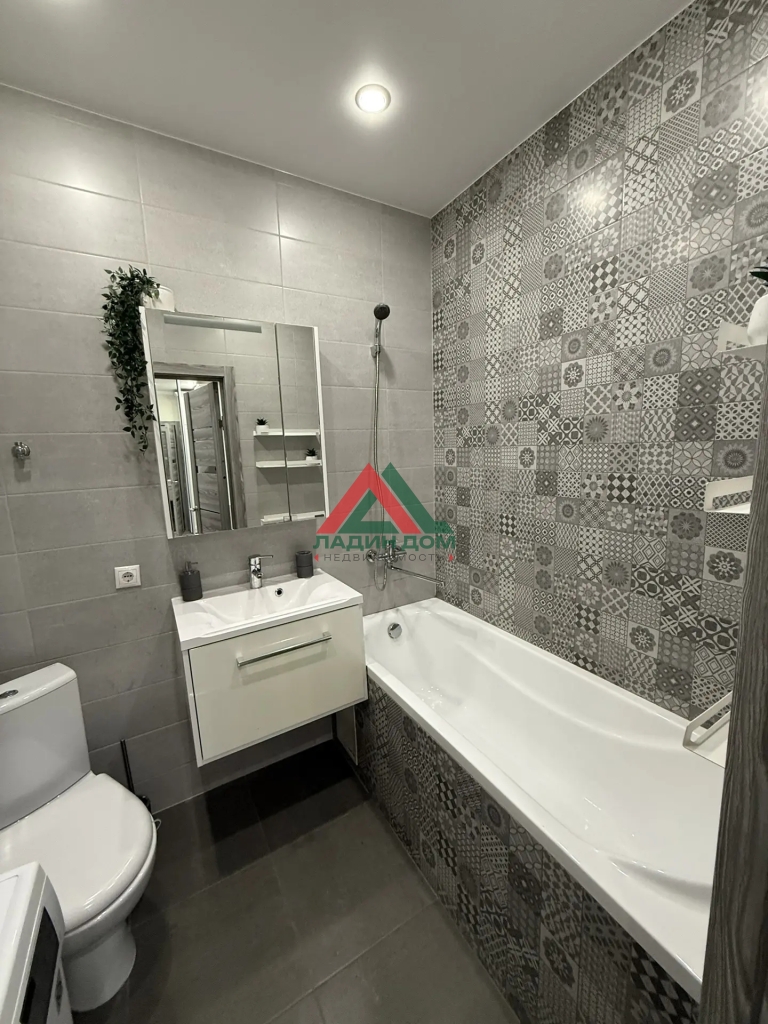 1-к квартира, 40.6 м², 2/18 эт.